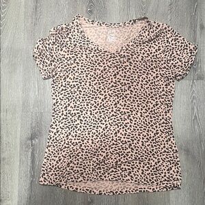 Apt. 9 Pink and Black Leopard Print V-Neck Tee